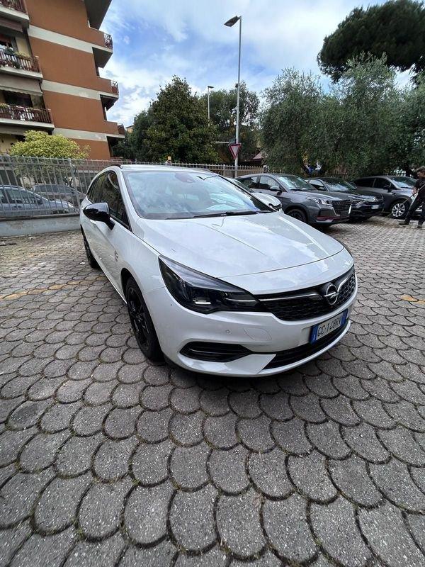 Opel Astra 1.2 Turbo 130 CV S&S Sports Tourer Business Elegance