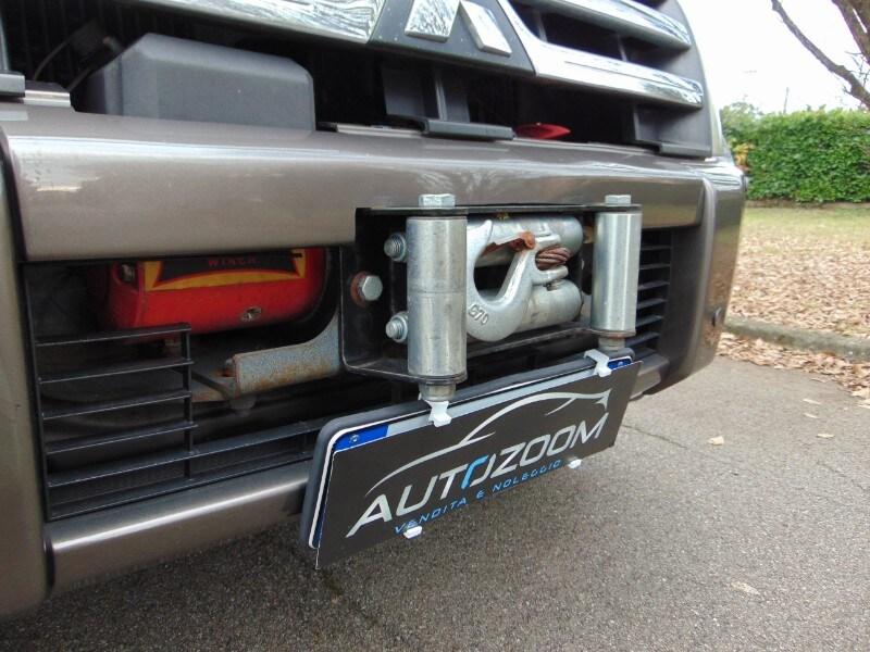 MITSUBISHI Pajero (2006-2009) Pajero 3.2 DI-D 1...