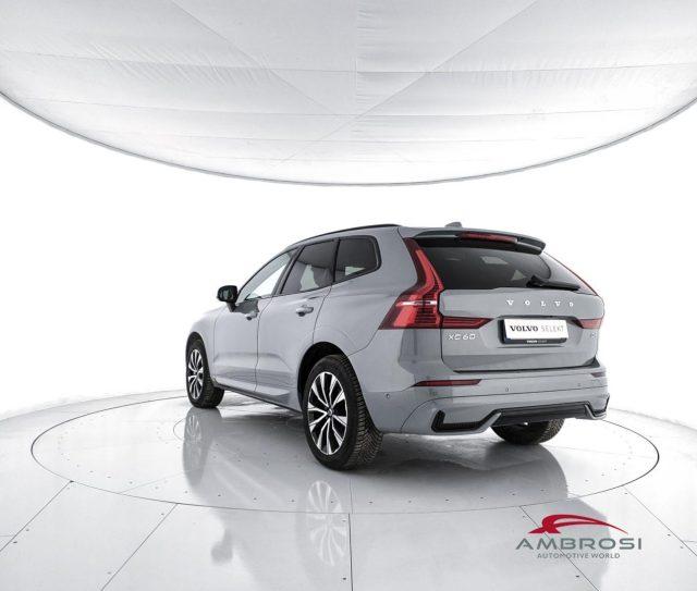 VOLVO XC60 B4 automatico Plus Dark