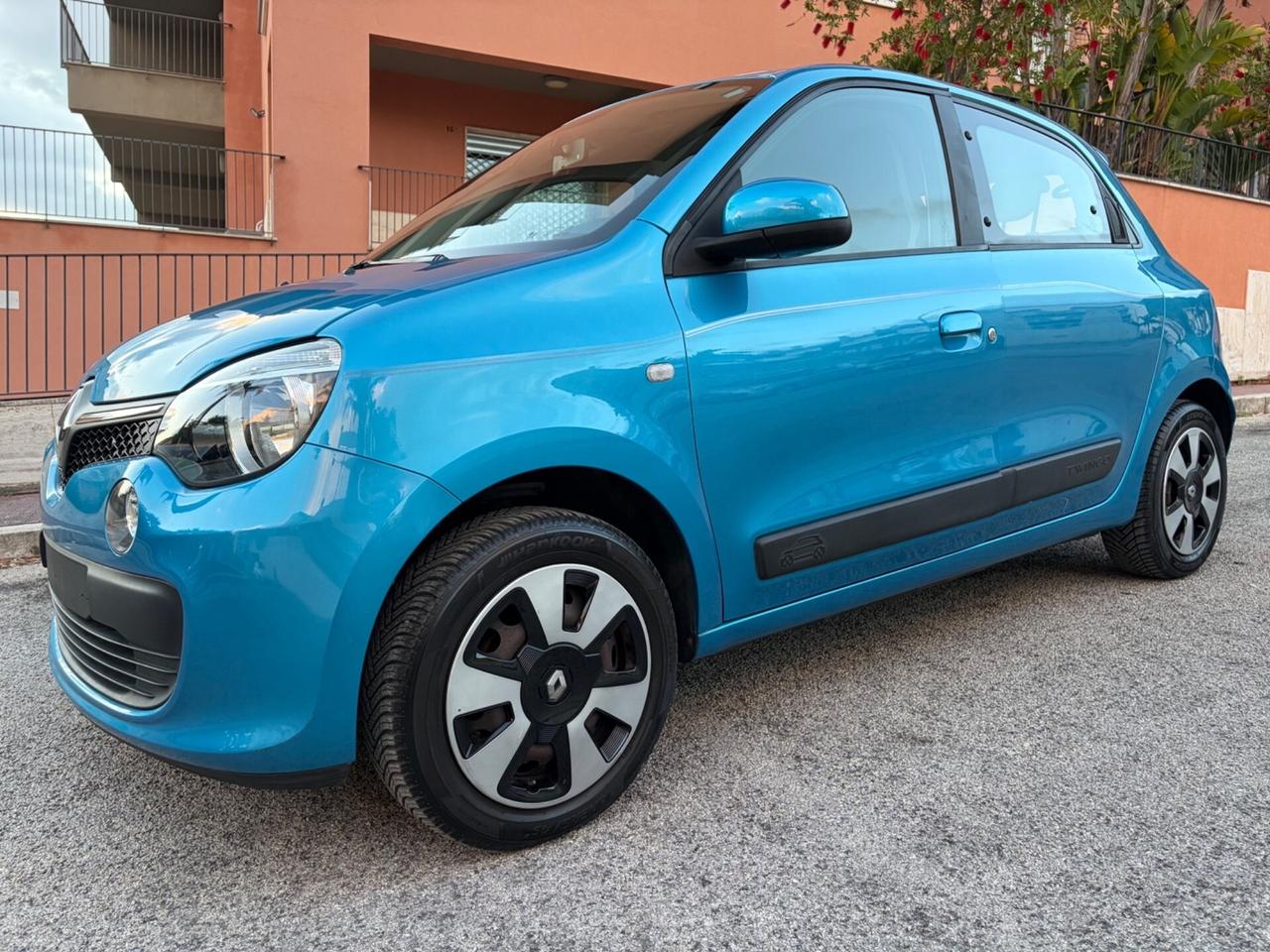 Renault Twingo 1.0 benz ideale per neopatentati