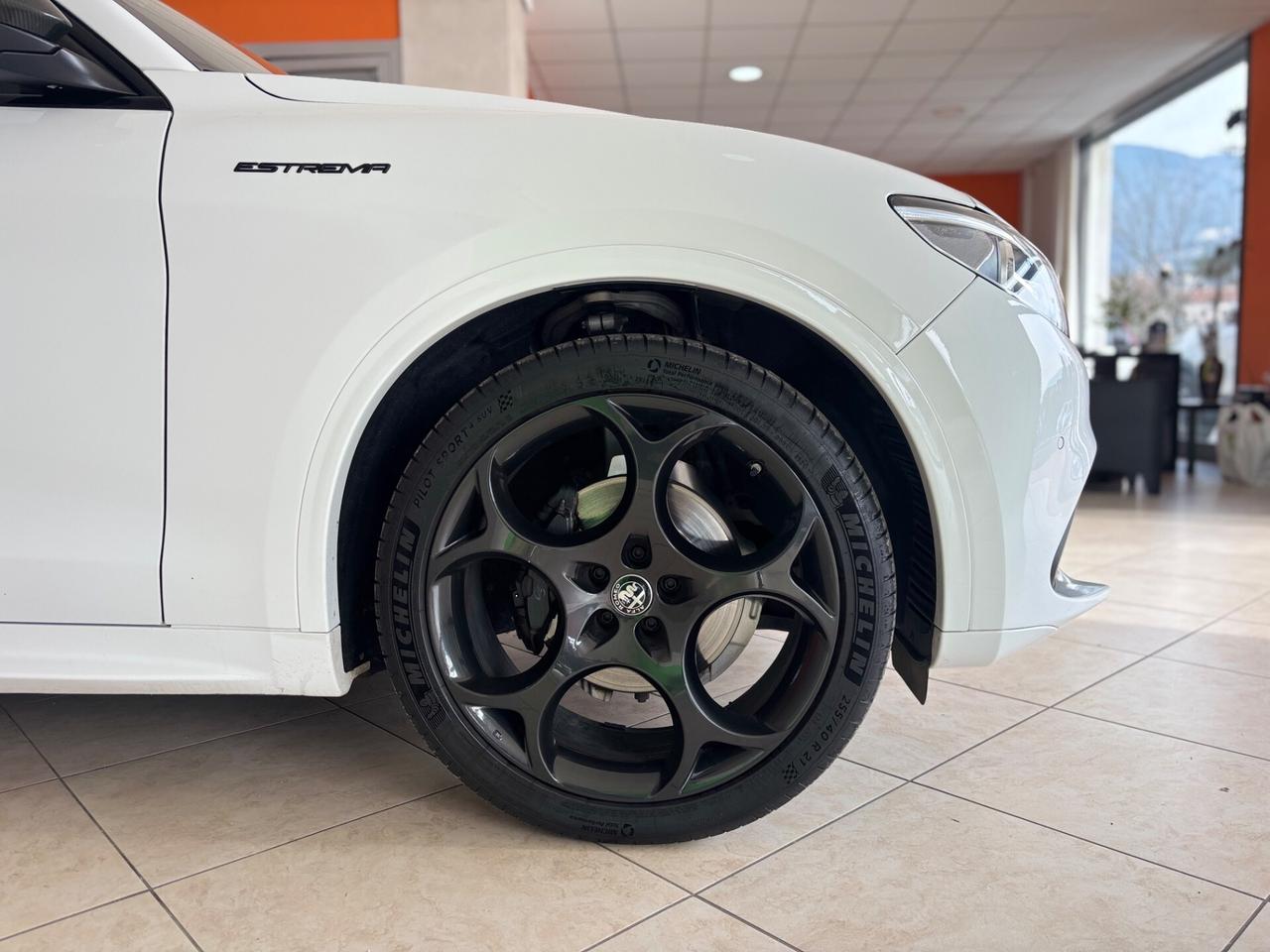 Alfa Romeo Stelvio 2.2 210 CV AT8 Q4 Estrema permute finanziamenti
