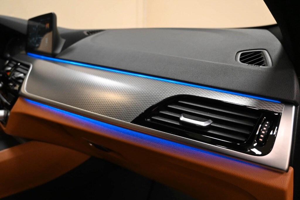 BMW Serie 5(G30/31/F90) 520d 48V xDrive Touring...