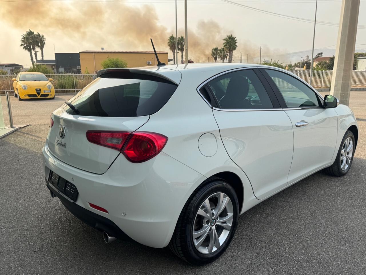 Alfa Romeo Giulietta 2.0 JTDm-2 150 CV Distinctive
