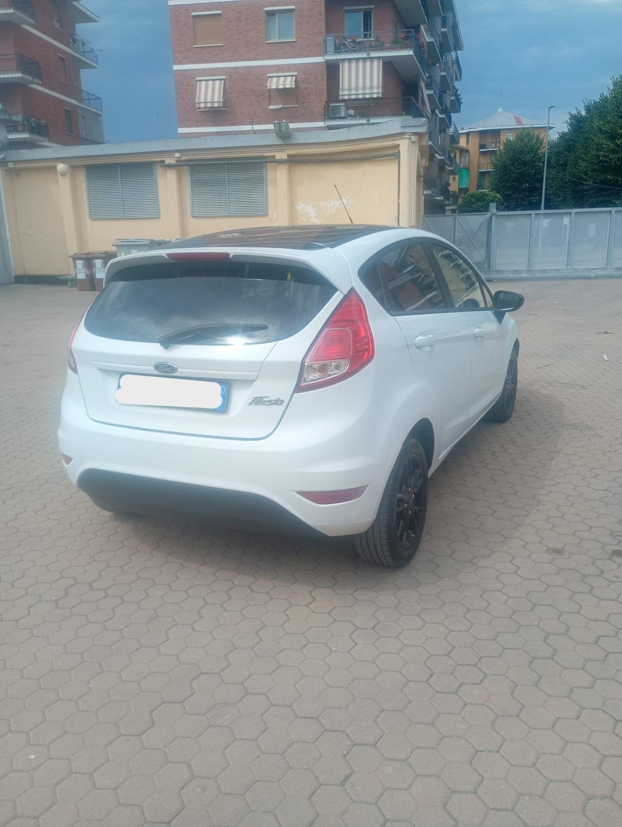 Ford Fiesta - APERTI AD AGOSTO