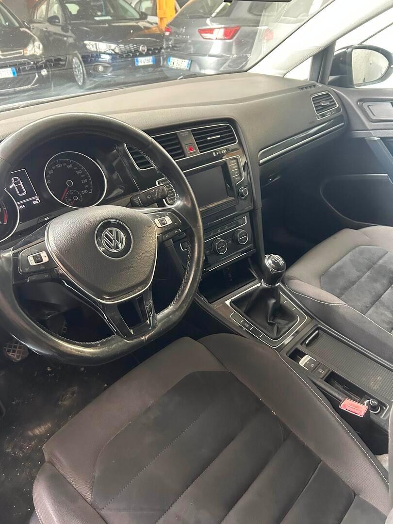 Volkswagen Golf Business 1.4 TGI 5p. Comfortline BlueMotion ok neo patentati