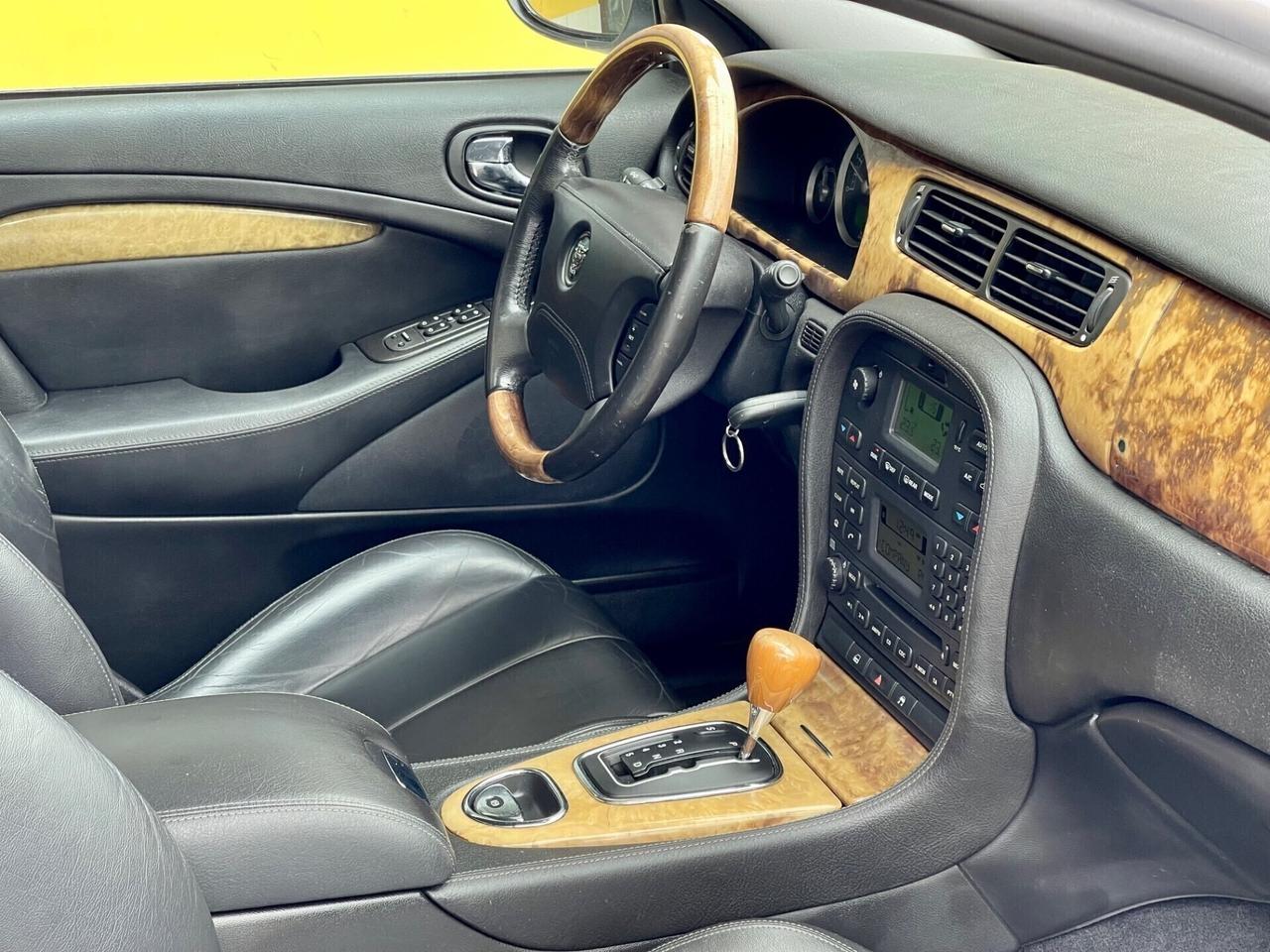 Jaguar S-Type 2.7D 152kw V6 UNICO PROPRIETARIO 12-