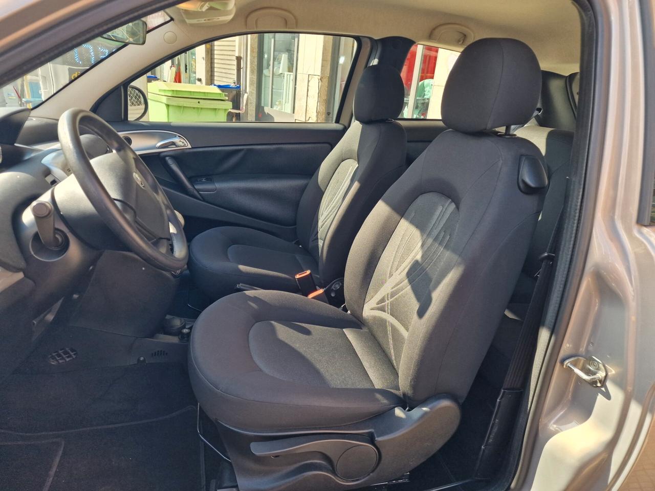 Lancia Ypsilon 1.2 69 CV Diva