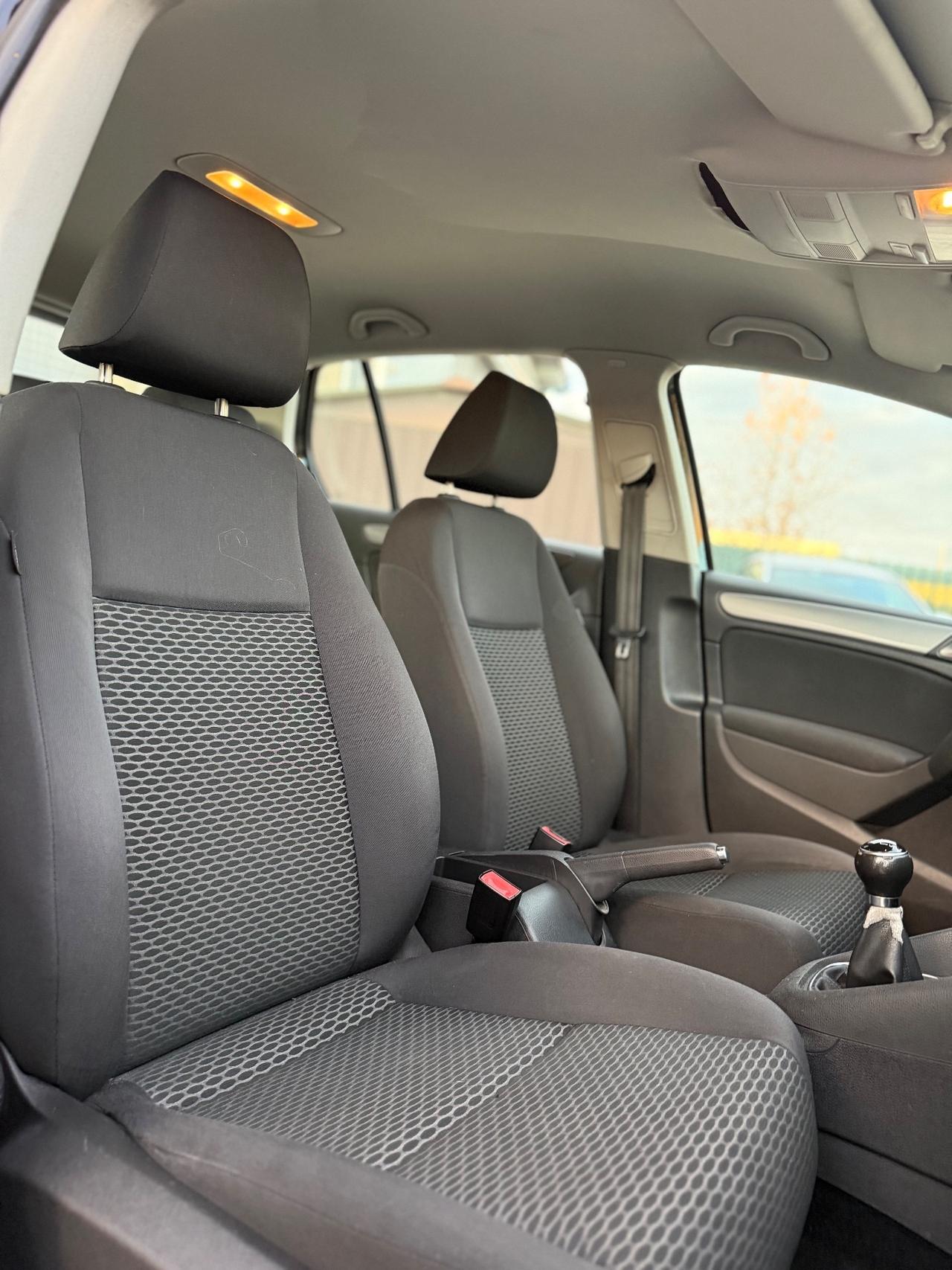 Volkswagen Golf 1.6 TDI DPF 5p. Highline