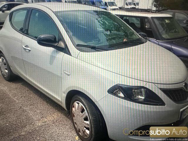 LANCIA Ypsilon 1.0 FireFly NON MARCIANTE