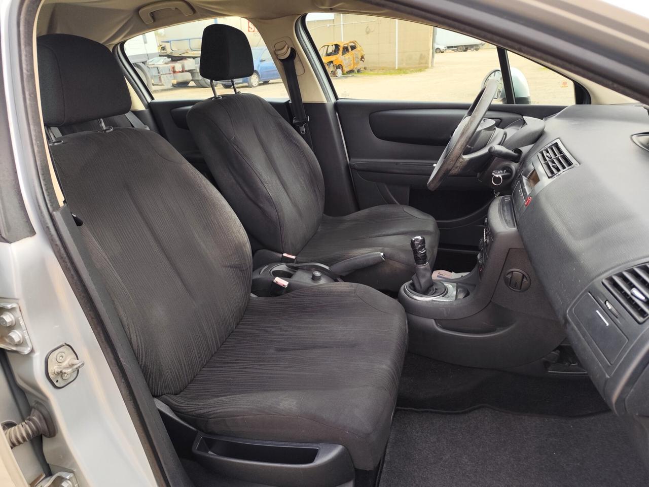 Citroen C4 1.6 HDi 90CV Elegance