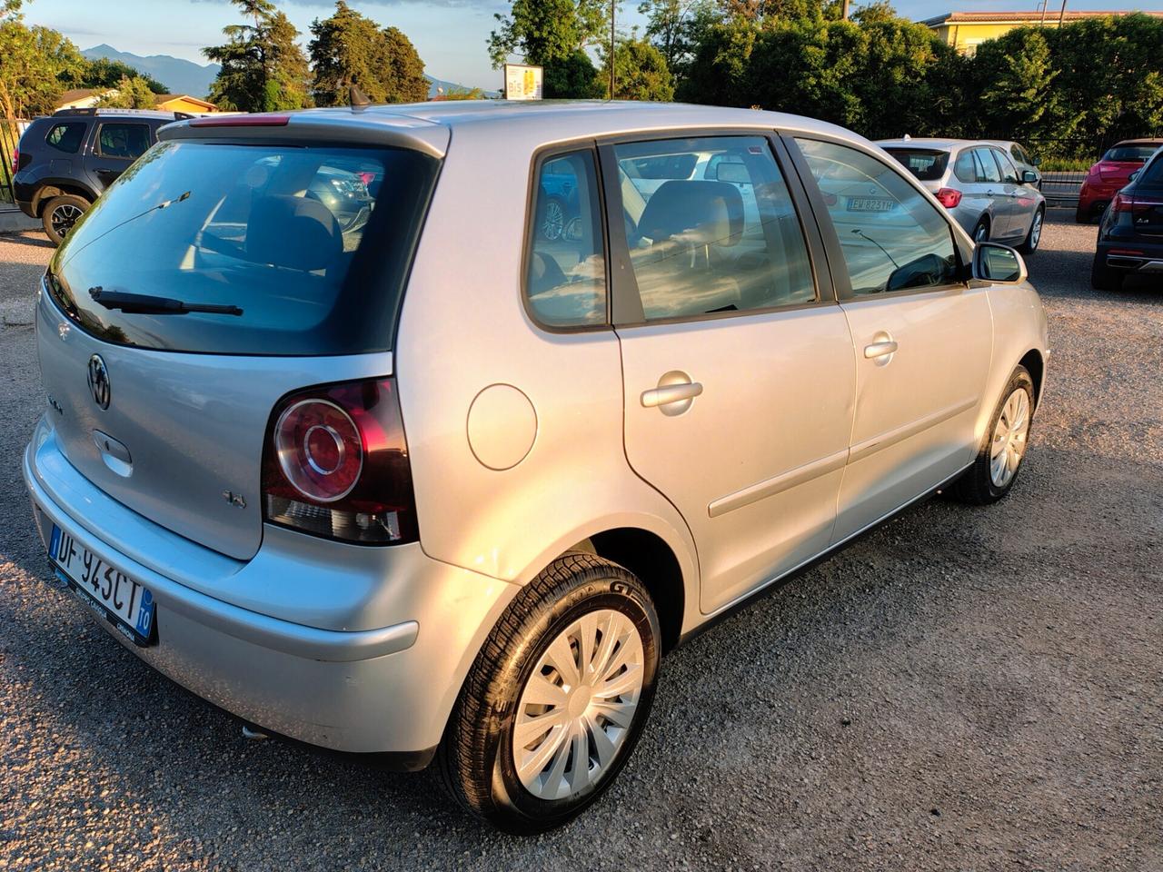 Volkswagen Polo 1.4/80CV 16V 5p. Comfort. BiFuel G