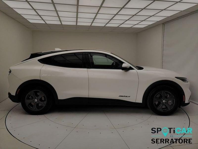 Ford Mustang Mach-E extended range rwd 294cv auto