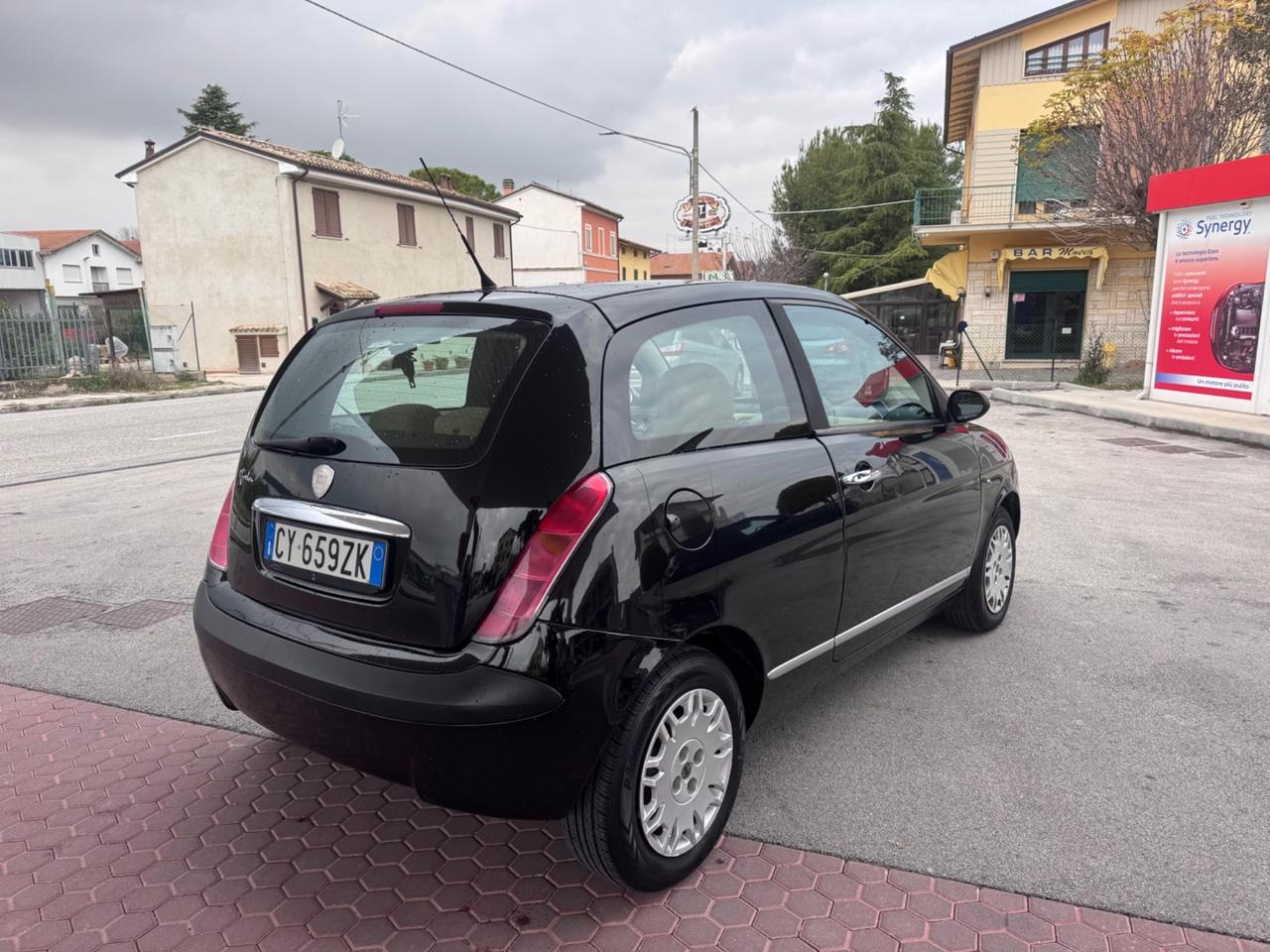 Lancia Ypsilon 1.2 Argento