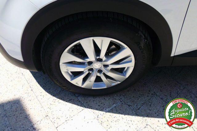 PEUGEOT 3008 BlueHDi 130 S&S EAT8 Business