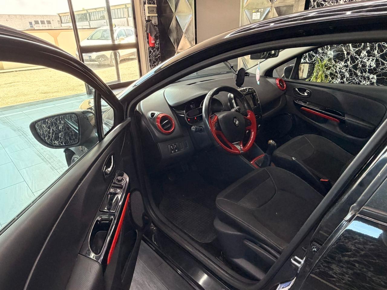 Renault Clio 1.2 75CV 5 porte Live