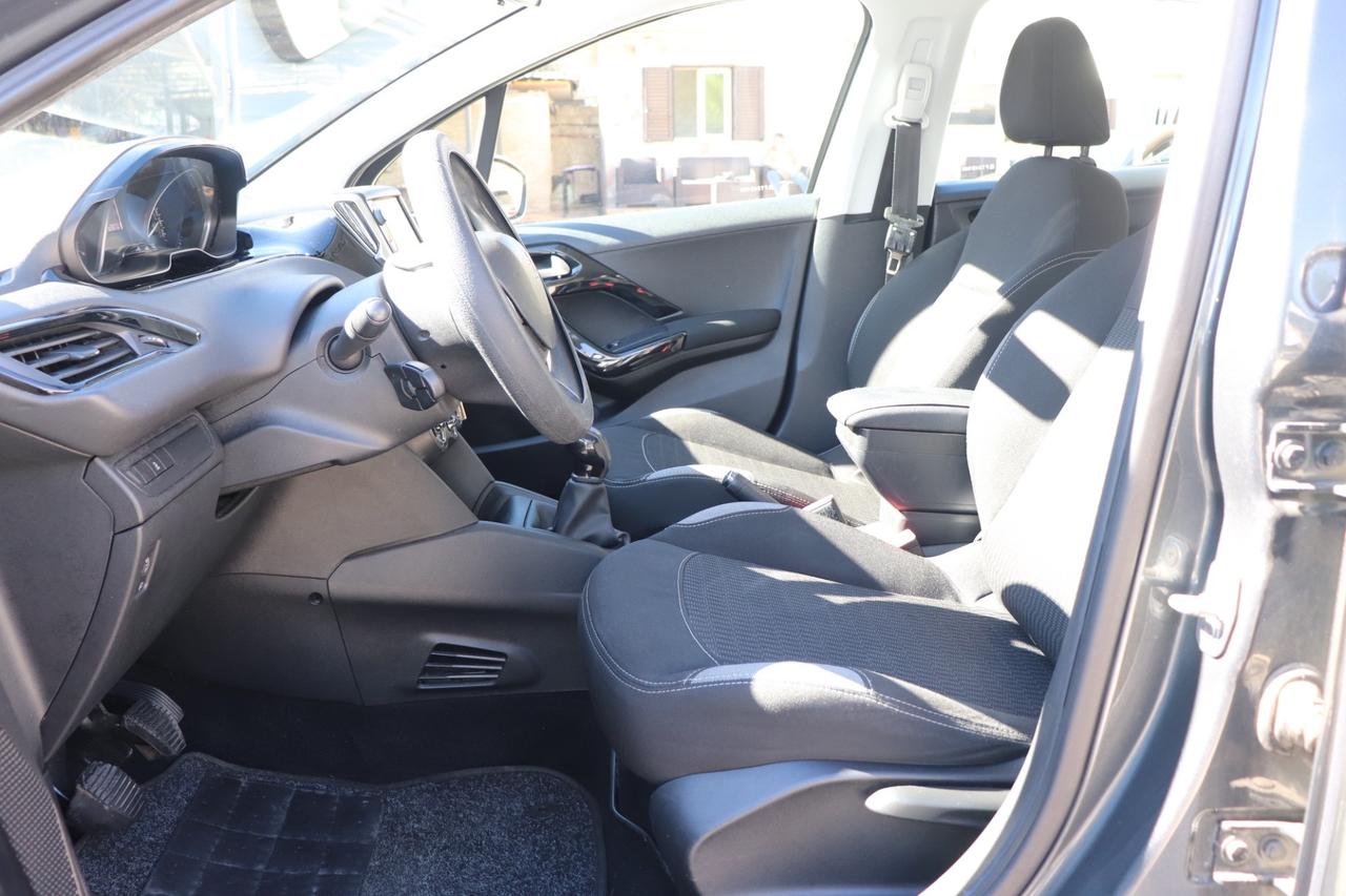 Peugeot 208 Active