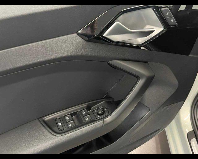 AUDI A1 SPB 30 TFSI Business