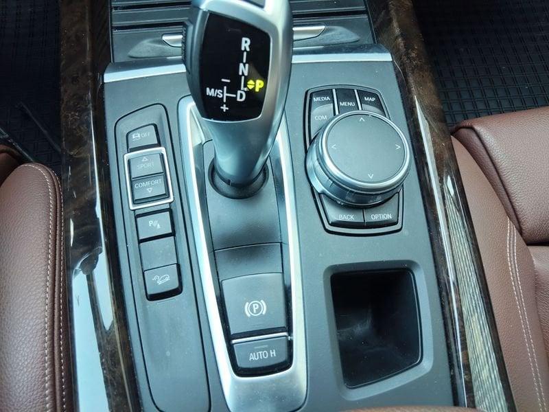 BMW X5 X5 xdrive25d Business 231cv auto