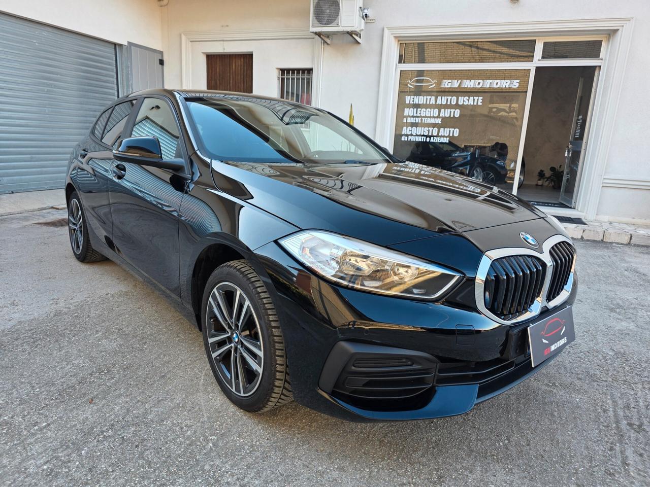 Bmw 118i 5p. Sport 2020