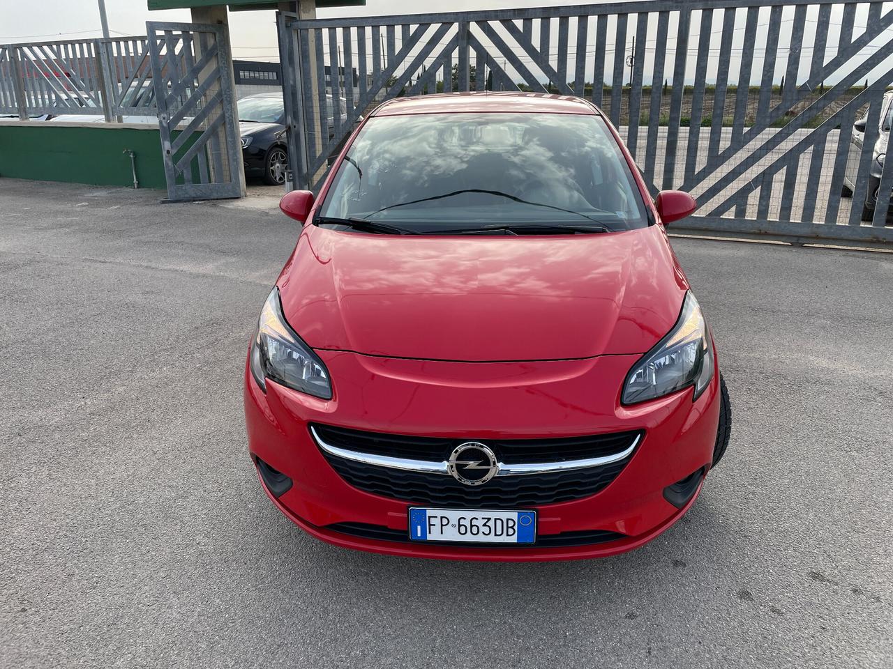 Opel Corsa 1.4 90CV GPL Tech 5 porte b-Color