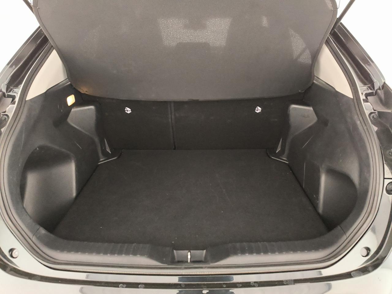 Toyota yaris cross 1.5h business fwd 116cv e-cvt