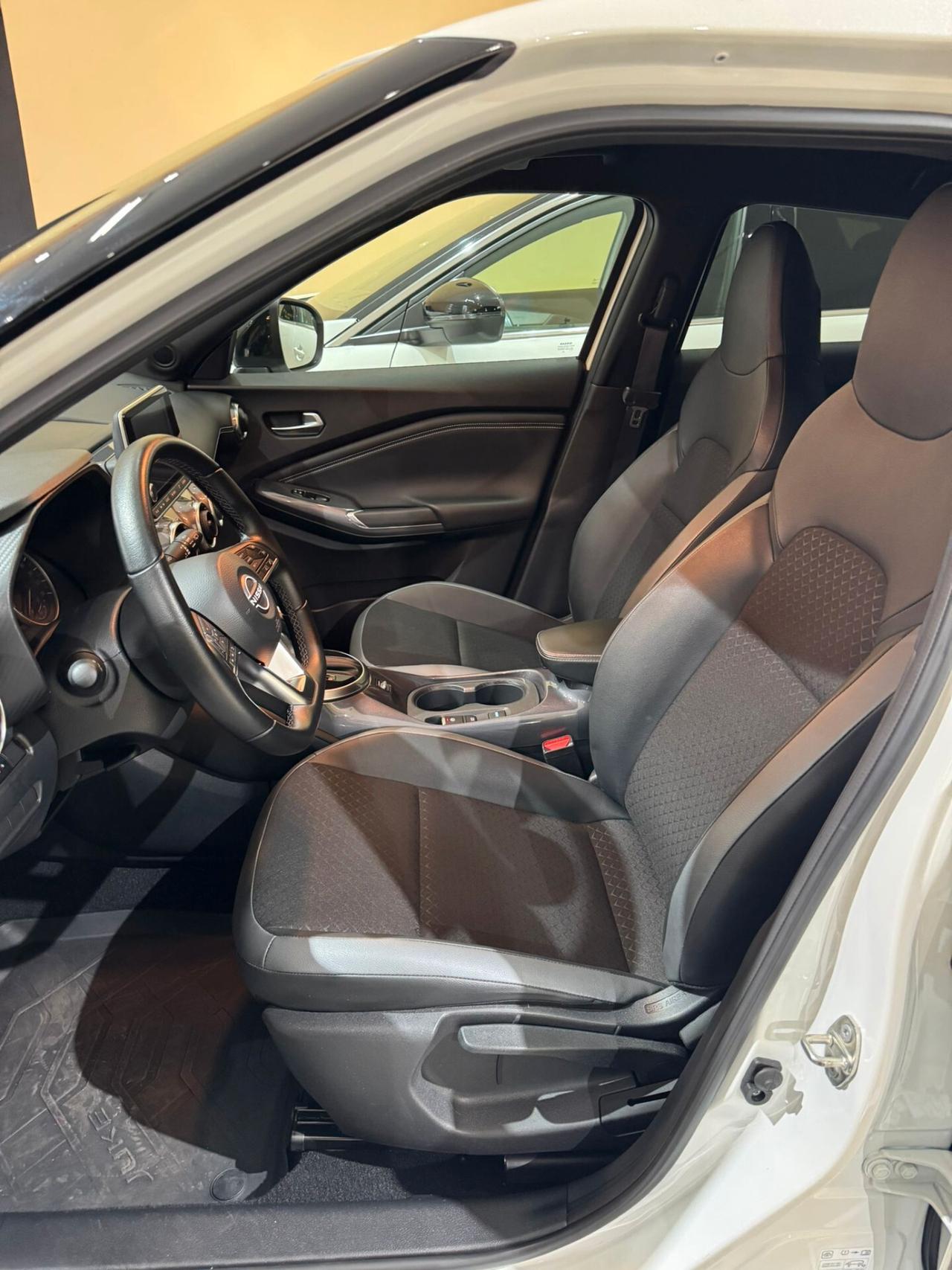 Nissan Juke 1.6 HEV N-Connecta