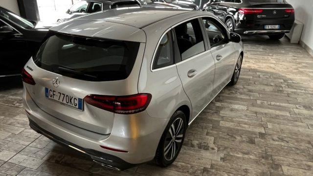 MERCEDES-BENZ B 180 d Premium