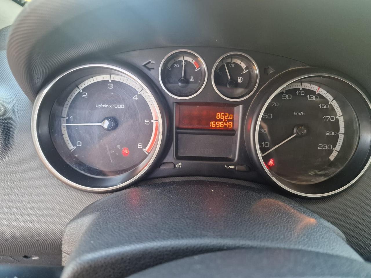Peugeot 308 1.6 HDi 90CV SW Ciel 08/2009