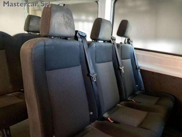 FORD Transit 330 COMBI L3H2 2.0TDCi 9 posti 130CV tg: GC265JT