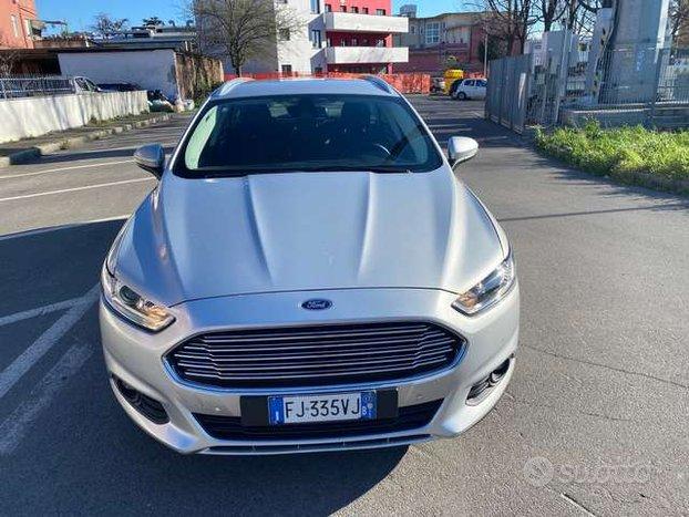 Ford Mondeo SW 2.0 tdci ST-Line Business s&s 150cv