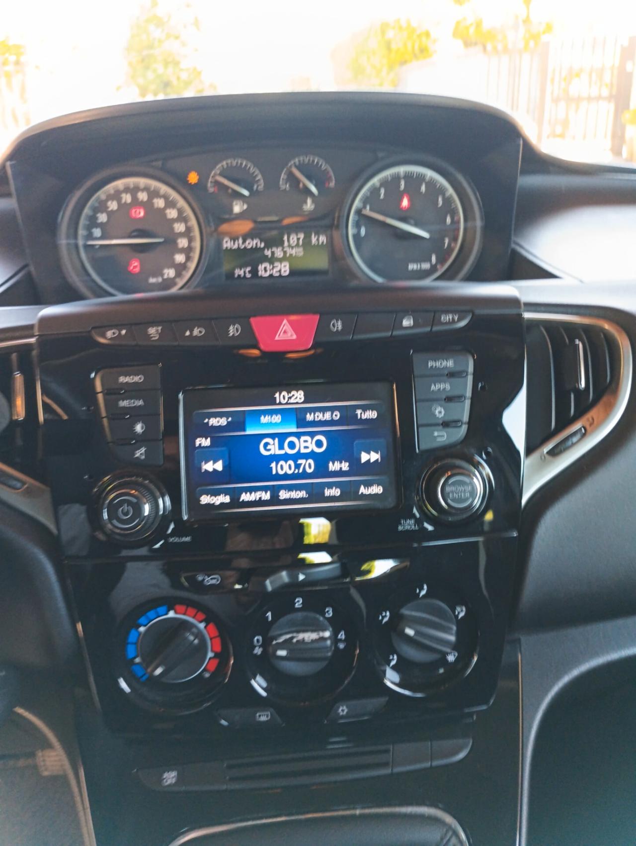 Lancia Ypsilon 1.2 69 CV 5 porte Gold km 47000