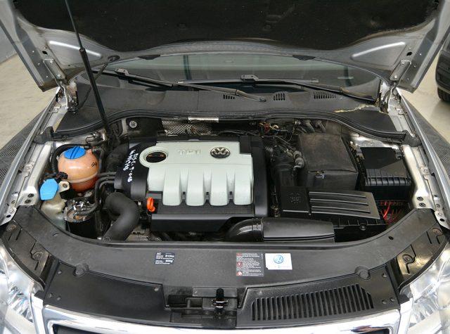VOLKSWAGEN Passat 2.0 16V TDI 4motion Variant Highline Pelle