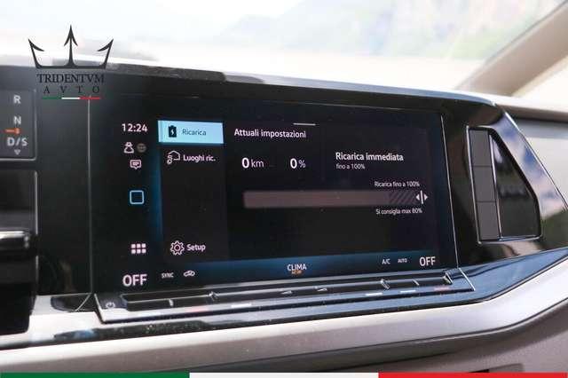 Volkswagen T7 Multivan 1.5 phev Life 4motion 245cv dsg 7p.ti