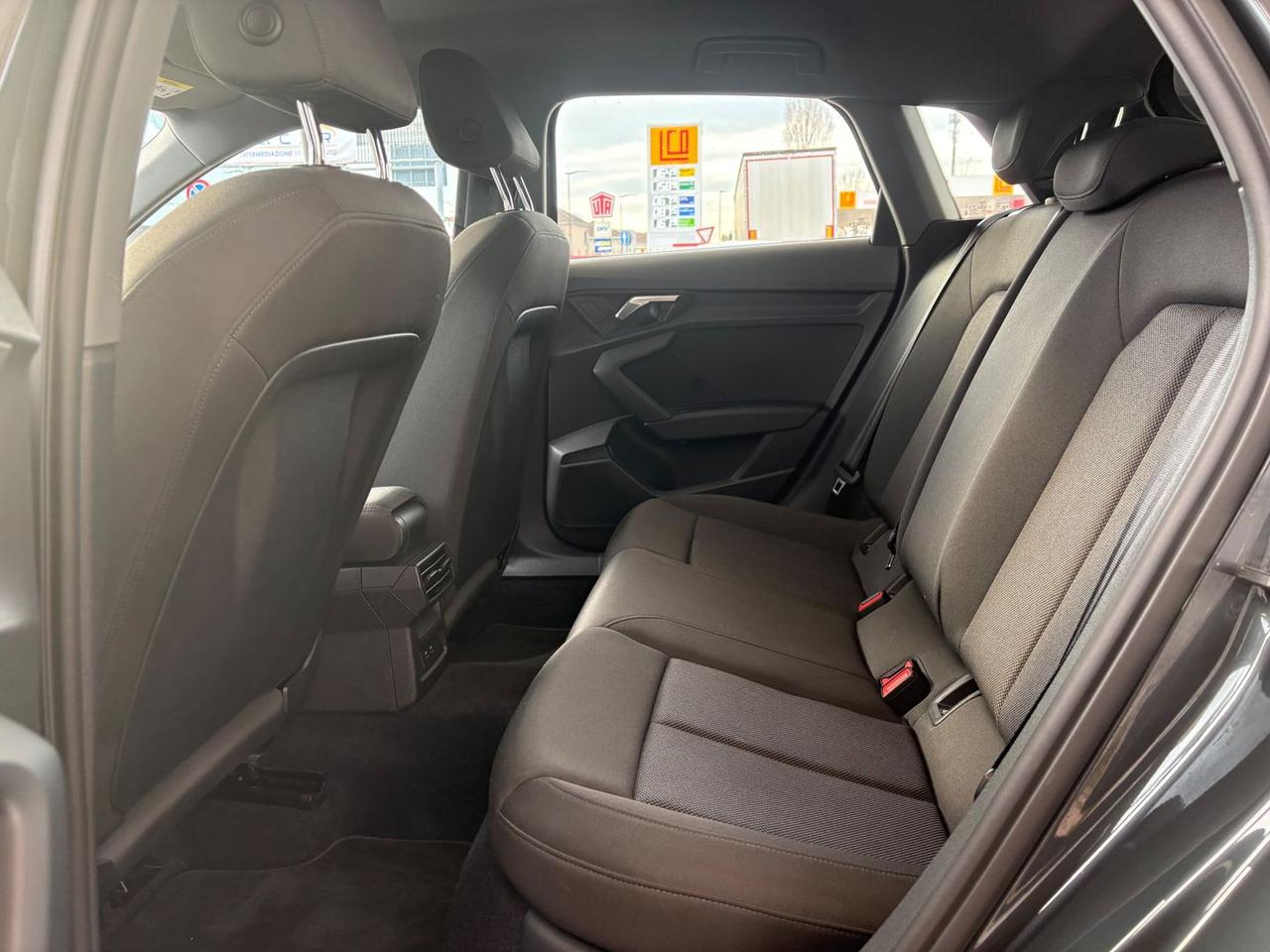 Audi A3 Business Advanced 2.0 30 TDI #9219