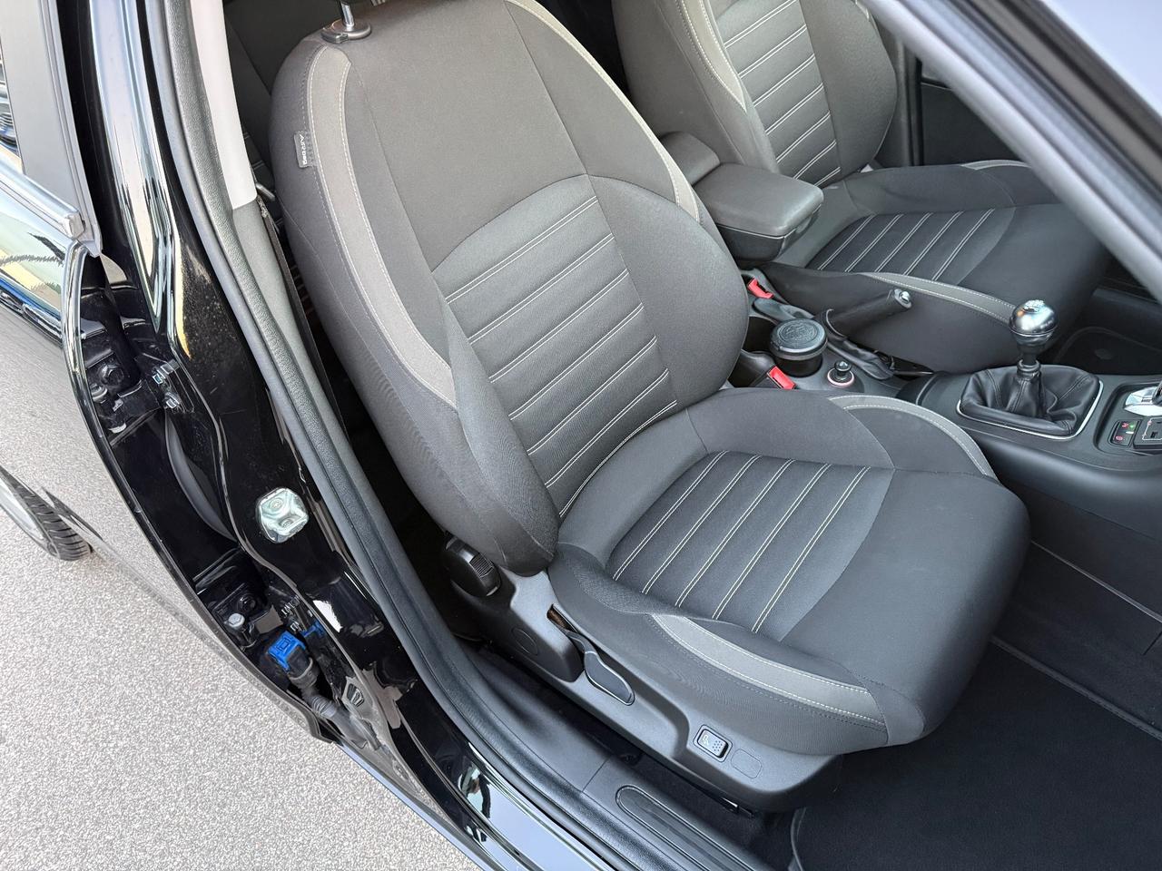 Alfa Romeo Giulietta Ti 1.6 120 CV Navi NEOPATENTATI Garantita