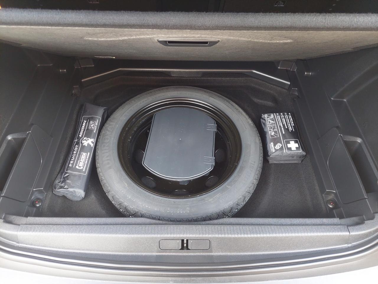 Peugeot 3008 BlueHDi 130 S&S EAT8 Allure