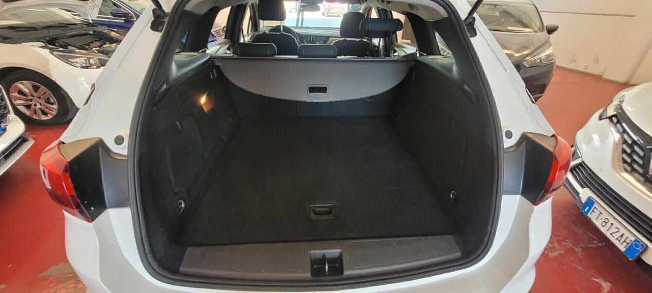 Opel Astra 1.6 CDTi 136CV aut. Sports Tourer Business