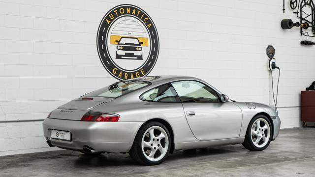 PORSCHE 911 Carrera 4 Coupé PORSCHE APPROVED