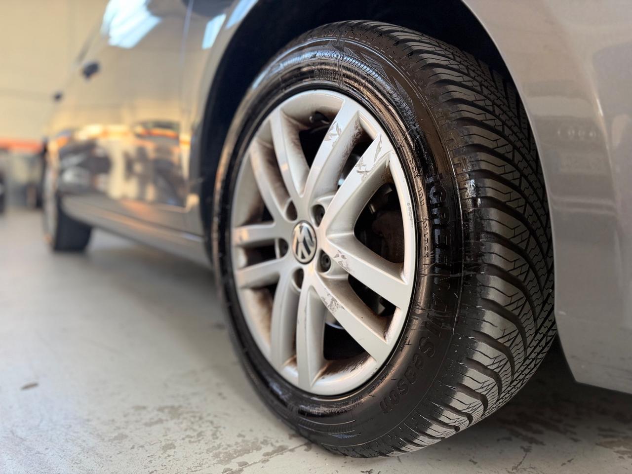 Volkswagen Golf 1.6 TDI DPF 5p. Highline NEOPATENTATI