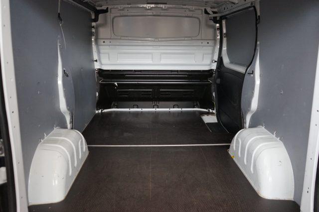 RENAULT Trafic T27 2.0 dCi 110CV L1H1 Certificato