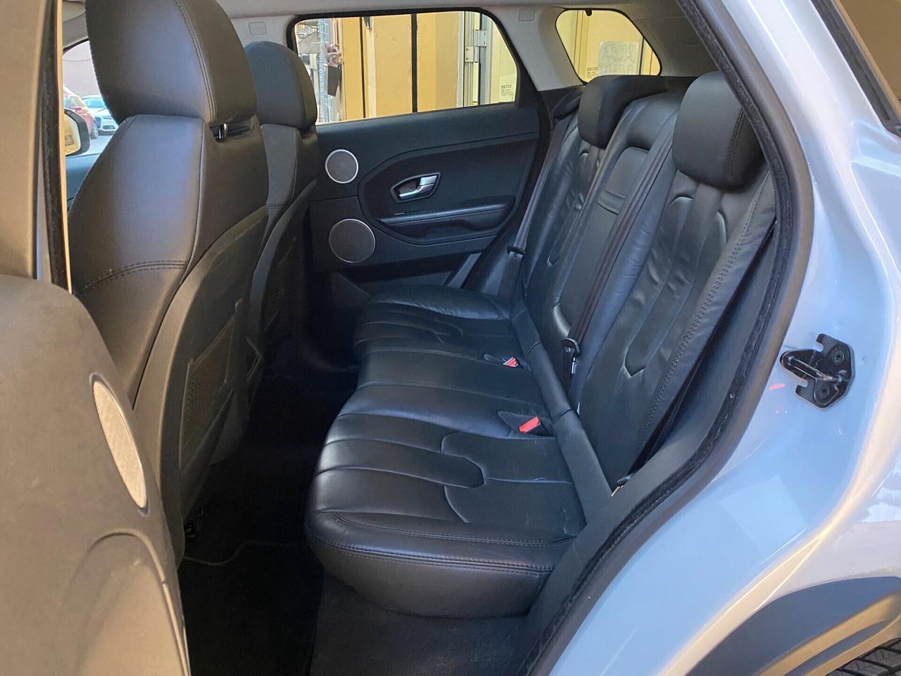 Land Rover Range Evoque 2.2 150cv PANORAMICO