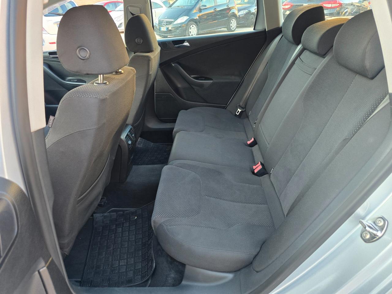 Volkswagen Passat 2.0 TDI 140cv full nuova 2007