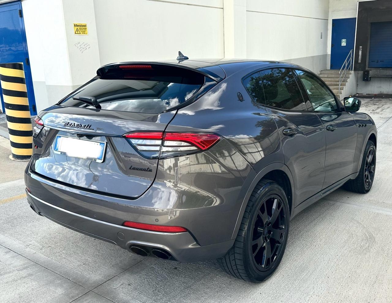 Maserati Levante Q4 V6 Diesel 275CV Gransport