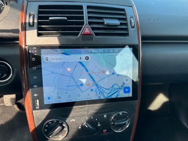 Mercedes-benz A 180 BlueEFFICIENCY Avantgarde