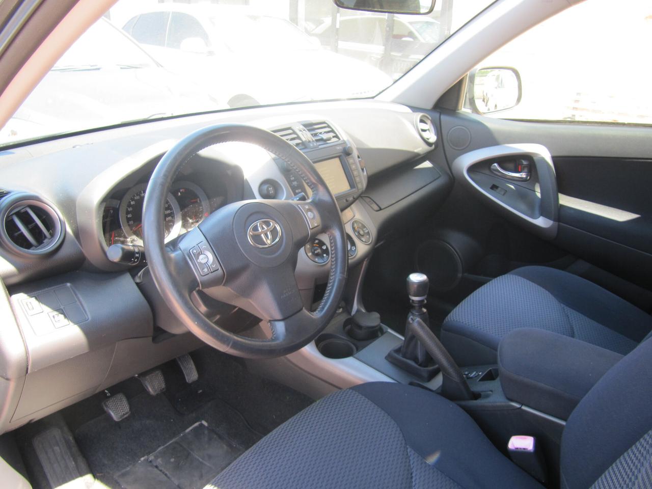 Toyota RAV 4 RAV4 2.2 D-4D 136 CV DPF Luxury