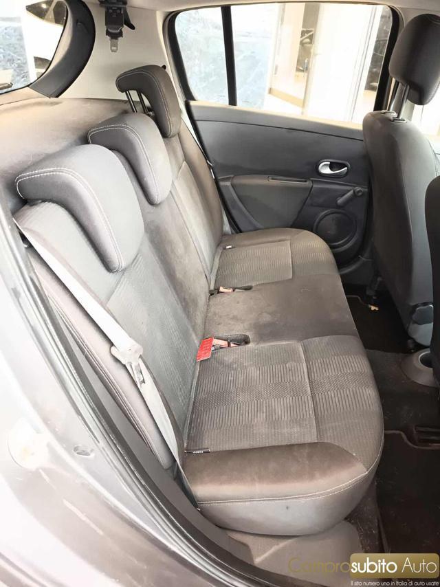 RENAULT Clio 1.2 16V 5 porte GPL