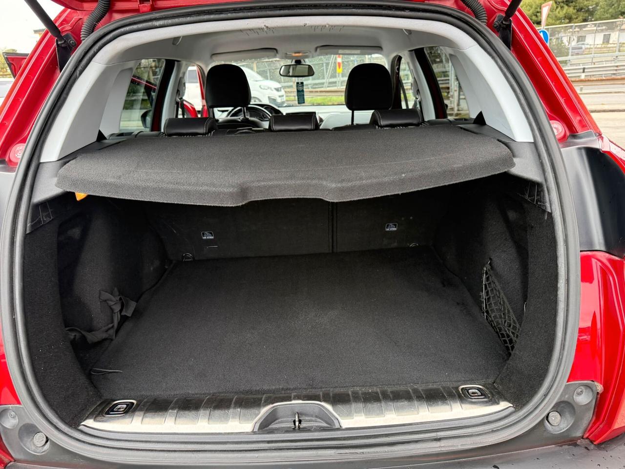 Peugeot 2008 BlueHDi 100 GT Line 2016