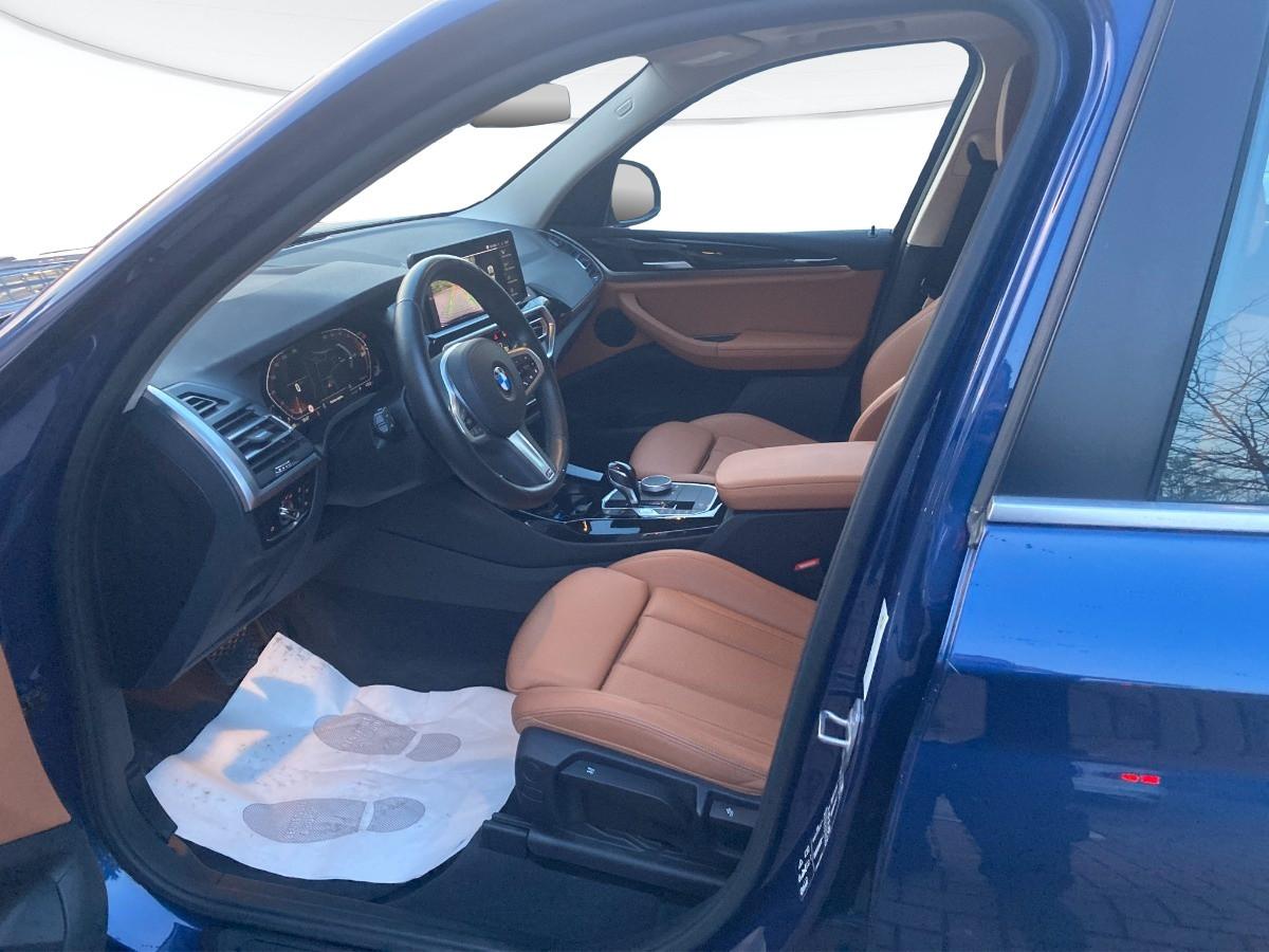 BMW X3 xdrive20d mhev 48V auto