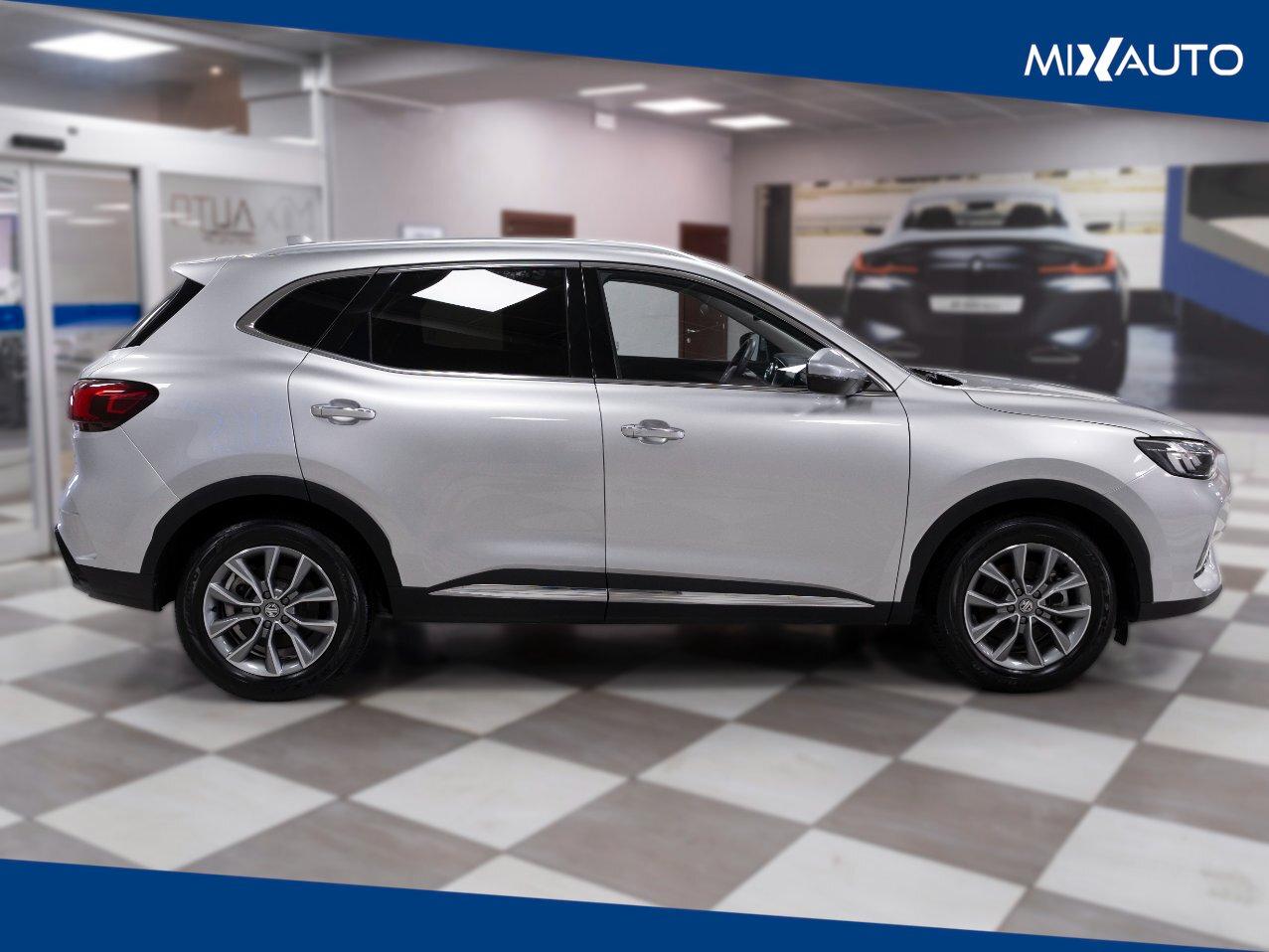 MG HS 1.5 MT Comfort 2WD