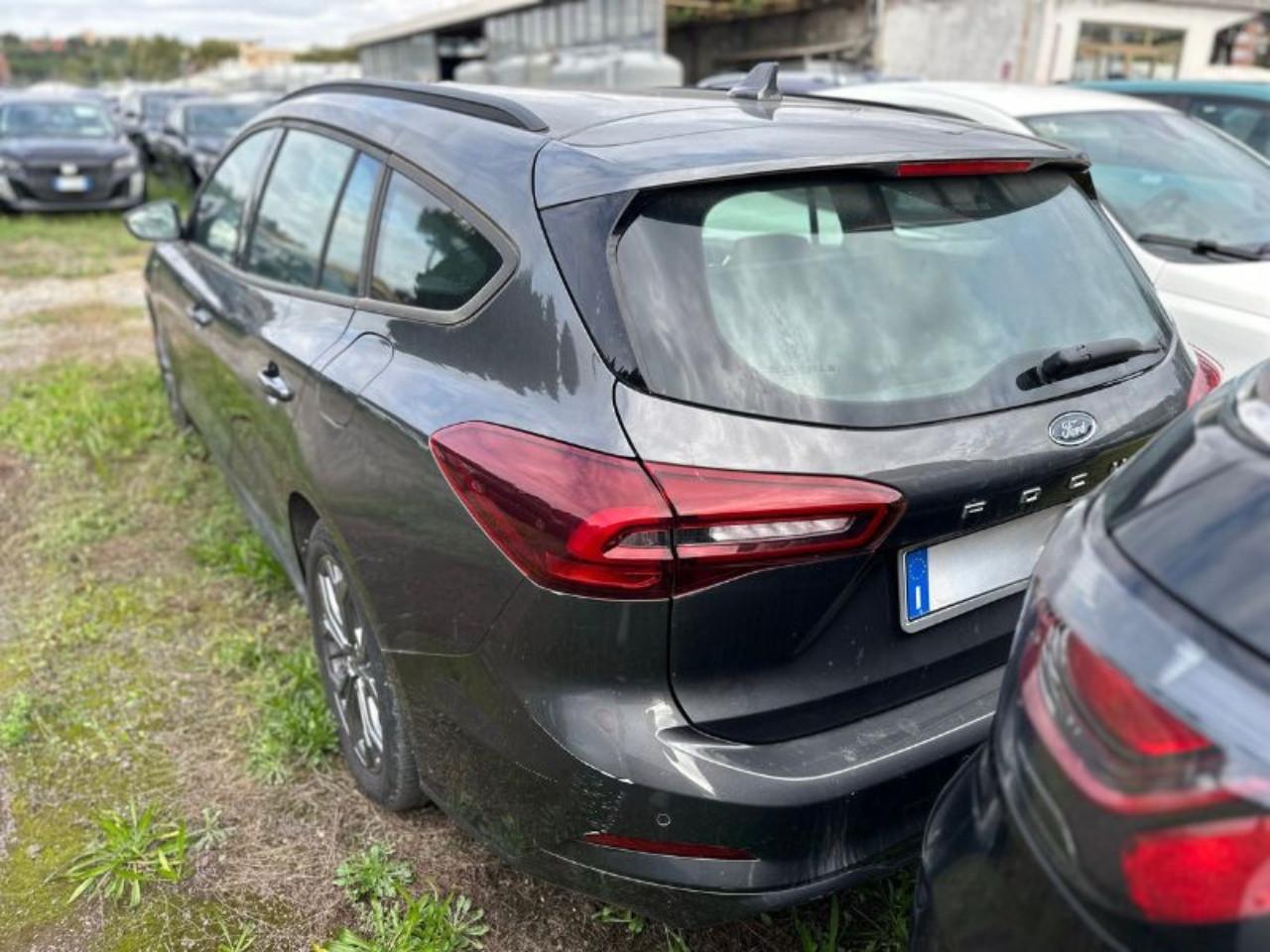 FORD Focus V 2022 SW - Focus SW 1.0 ecoboost h ST-Line Design 125cv powershift